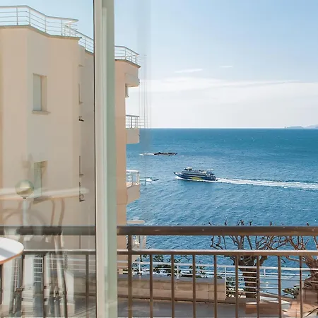 Welcs 232 Emp Con Vista Al Mar Roses